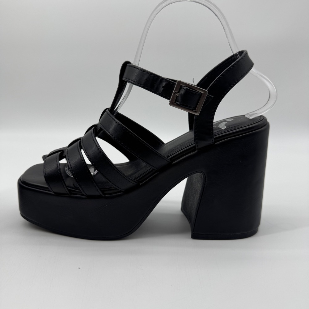 Gladiator Fisherman Platform Sandals 7.5 Strappy Chunky Heel Goth Alt Bratz Emo